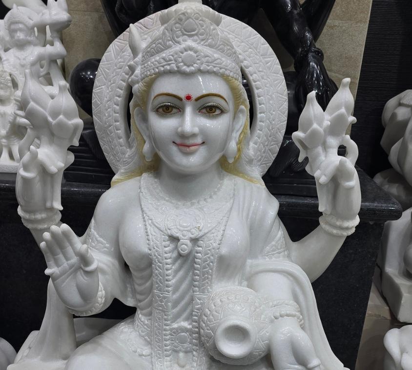 Saraswati Mata Marble Murti
